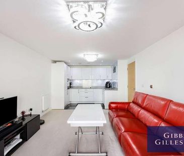 Hinds Court, Perkins Gardens, Ickenham, UB10 - Photo 2