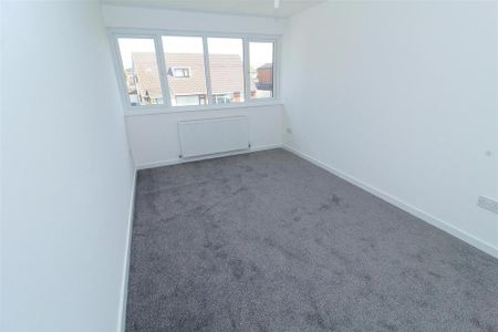 3 bedroom townhouse to rent - Photo 4