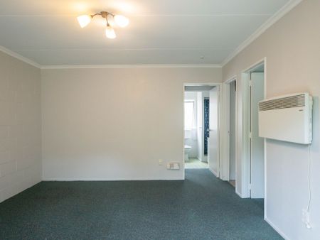 Two Bedroom Apatment - Photo 2