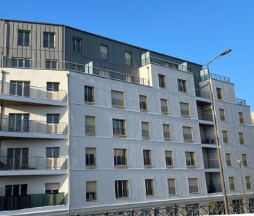 Location Appartement Rosny-sous-Bois 93110 - Photo 4