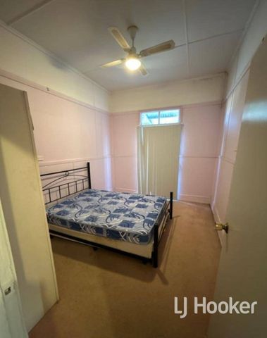 Comfortable and convenient family home - Photo 2