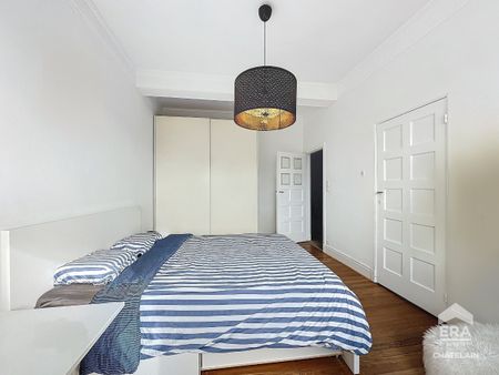 ELSENE - APPARTEMENT MET 2 SLAAPKAMERS + 180M² BUREAU - Foto 4