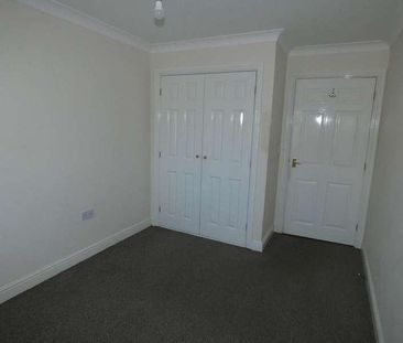 Hazel Covert, Thetford, IP24 - Photo 5