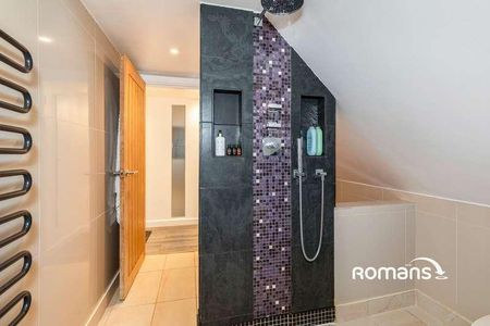 Bridge Road, BS8 - Photo 3