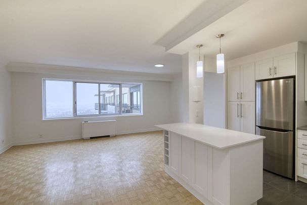 4555 Bonavista Avenue - Photo 1