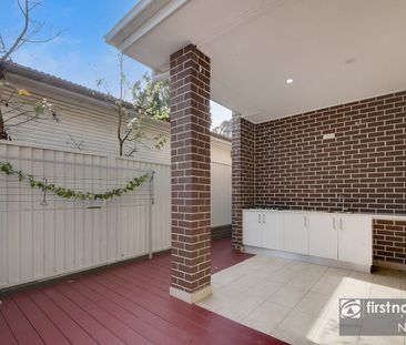 226 Girraween Road, Girraween, NSW 2145 - Photo 5