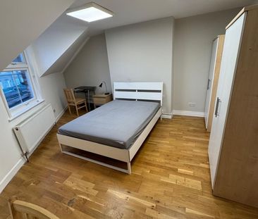 Room in a Shared Flat, Finchley Road, NW2 - Photo 5