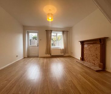2 bedroom terraced house to rent - Photo 5