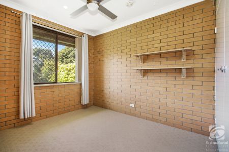 2/552 Comans Avenue, 2641, Lavington Nsw - Photo 3