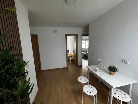 Calle Batalla de Trafalgar, Leganés, Community of Madrid 28912 - Photo 3