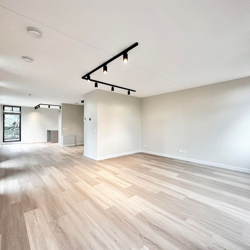 Appartement te huur: Kometensingel 90-B 1033 BX Amsterdam - Photo 1