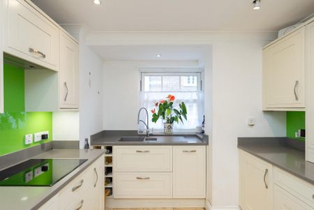 3 bedroom terraced house to rent - Photo 4