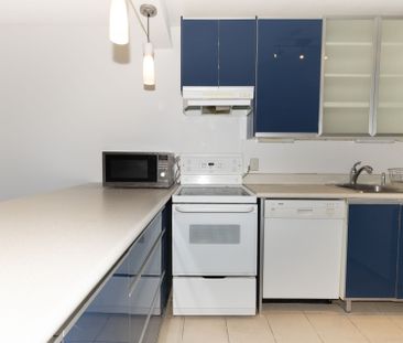 For Lease - 914 Yonge Street Unit# 1909, Toronto, Ontario - Photo 3