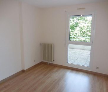 Location Appartement 2 pièces 52m² MACON 71000 - Photo 6