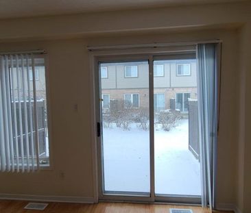 For Lease - 5 Fairglen Avenue Unit# 4, Brampton, Ontario - Photo 1
