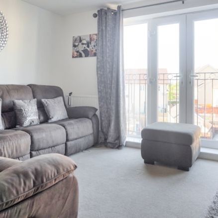 5 Bed Terraced House, Wood Mead, BS16 - Photo 1