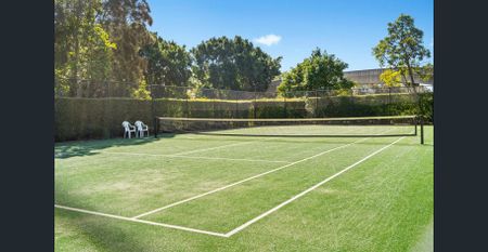 Studio Apartment Overlooking Golf Course - Hope Island Resort - Photo 2