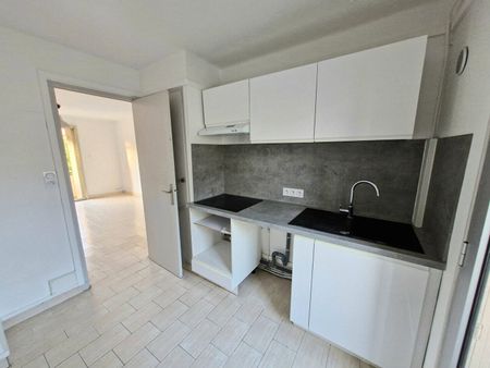 Location appartement 2 pièces 40.42 m² à Toulon (83000) - Photo 2