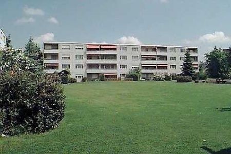 Schöne 4-Zimmerwohnung mit grossem Balkon - Photo 5