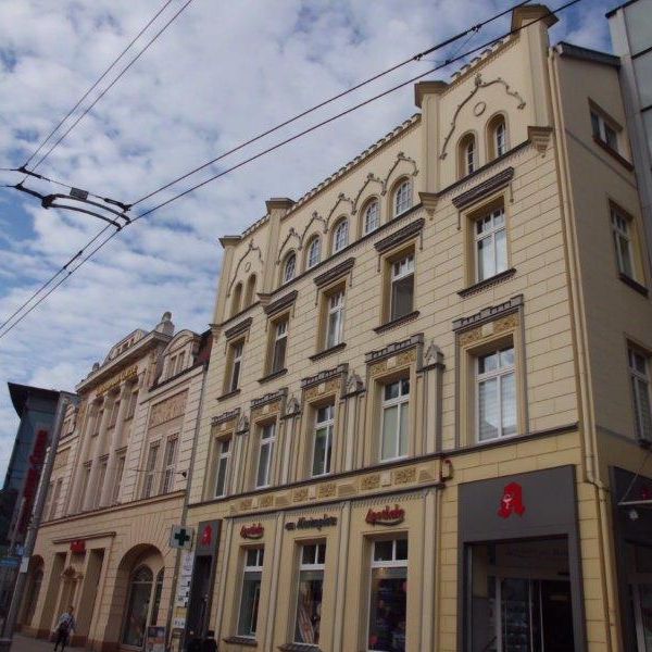 Große renovierte 2-Zimmer-Wohnung mit Balkon, Marienplatz, 19053 Schwerin - Photo 1