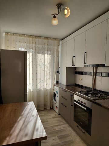 Apartament cu 3 camere de inchiriat - Fotografie 5