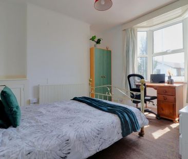 4 bedroom terraced house to rent - Photo 6