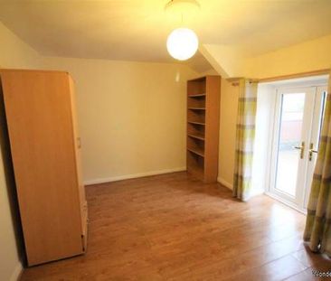 3 bedroom property to rent in Holmfirth - Photo 1