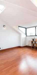 1 bedroom flat in Belsize Park - Photo 3