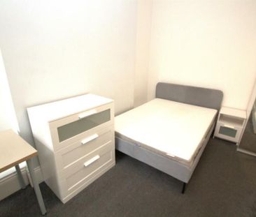 8 Bed Terraced House To Rent - Photo 4