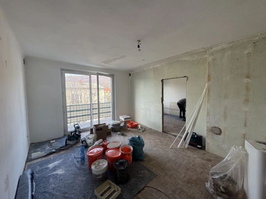 Komplettsanierung!!! 2 Zimmer Genossenschaftswohnung mit Balkon! - Photo 1