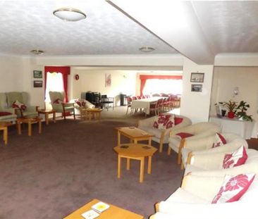 1 bedroom retirement property to rent - Photo 1