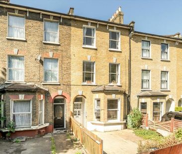 Lausanne Road, SE15, London - Photo 3