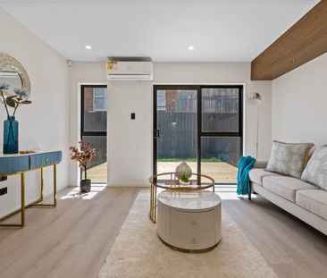 PAPATOETOE, 2 BEDROOMS - Photo 2