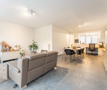 Moderne, instapklare woning te huur met 4 slaapkamers en garage in ... - Foto 1