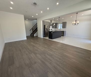 For Lease - 90 Knott Drive Unit# UPPER, London South, Ontario - Photo 1