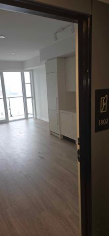 For Lease - 430 Square One Drive Unit# 1802, Mississauga, Ontario - Photo 3