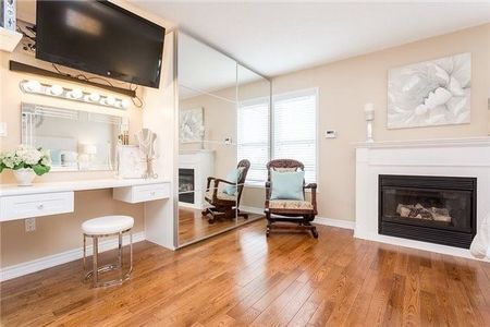 For Lease - 248 Georgian Drive, Oakville, Ontario - Photo 4
