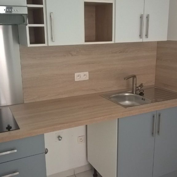 Location Appartement 2 pièces 23m² - Photo 1