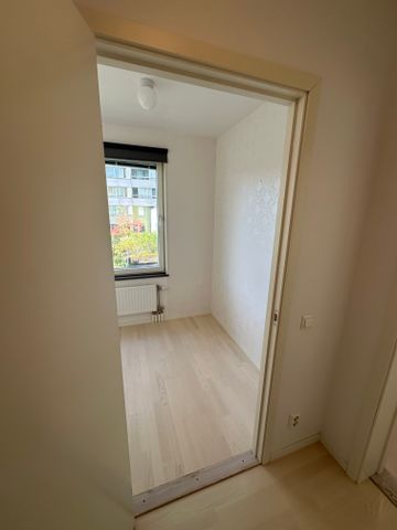 Evenemangsgatan, Solna - Photo 3