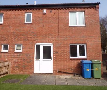 Harry Barber Close, NR5 9DY - Photo 5