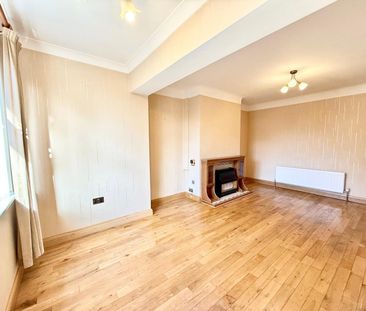 Manston Way, Leeds - Photo 5