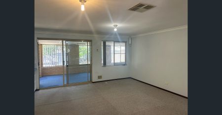 Neat and Tidy 4 x 2 - Photo 3