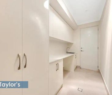 “2024 BUILT HOME WITH ALL THE COMFORTS OF MODERN LIVING!” - Photo 4