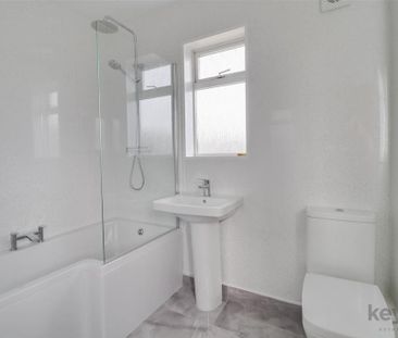 3 bedroom semi-detached house to rent - Photo 5