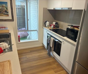 South Maclean - Photo 2