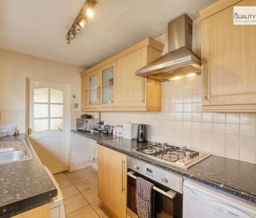 2 bedroom terraced house to rent - Photo 6
