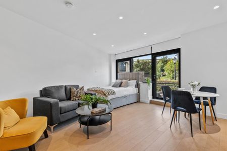 Studio to rent - Photo 5