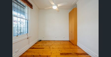 Two Bedroom Victorian Terrace in the Heart of the Inner-City - Photo 3