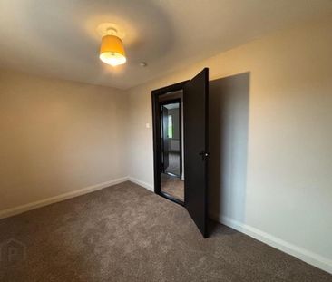 9 The Green, Holywood, BT18 9DW - Photo 4