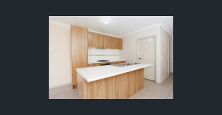 Modern Living in a Prime Craigieburn Location - Photo 5